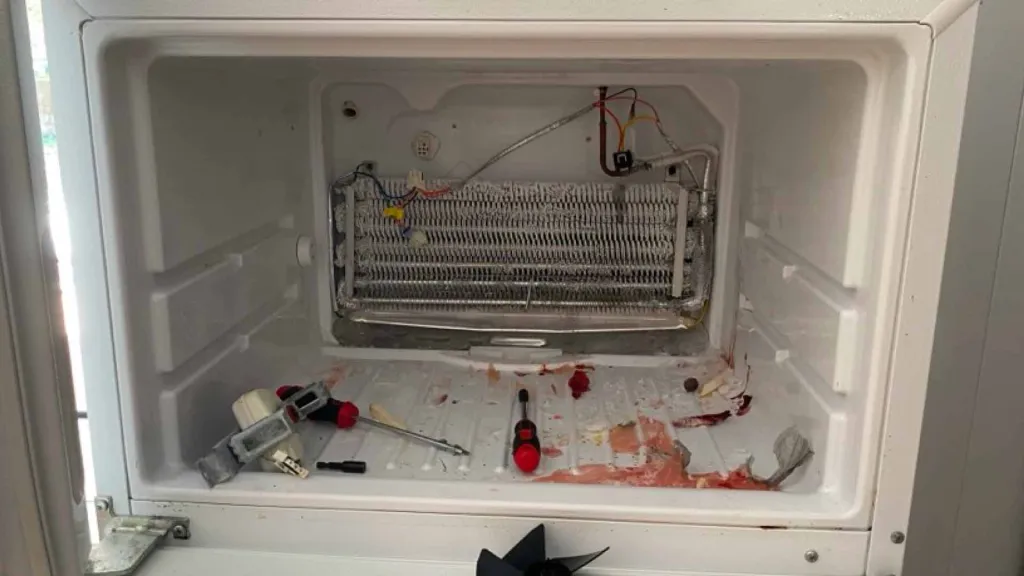 Faulty-fan-motor Faulty fan motor