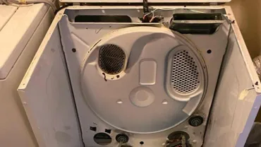 Belt or idler rollers are damaged article