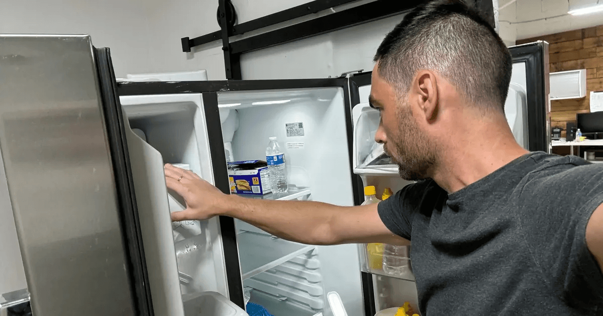 Samsung-Refrigerator-Ice-Maker-Not-Working-featured
